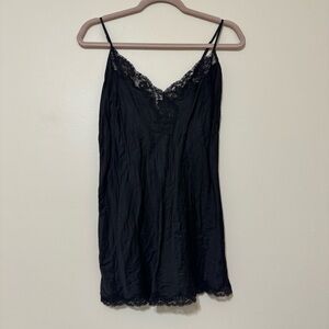 Vintage 90s Victoria’s Secret 100% Silk Black Lace Trim Slip Dress